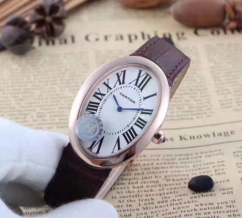 カルティエ時計正面デザイン